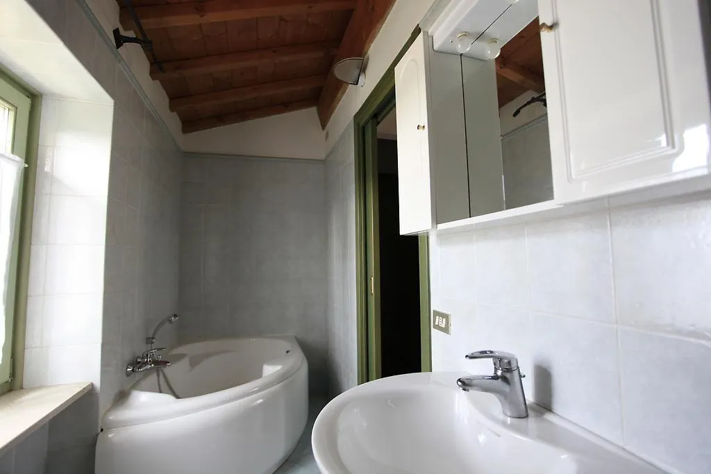 Appartamenti I Cortivi Costermano sul Garda